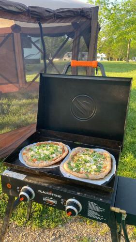 20220514-grilling-Blue-Springs-MO