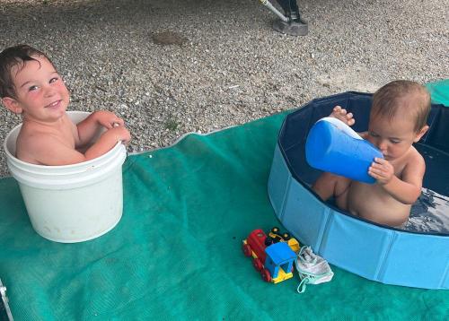 20220624 7640-water-play-Indian-Lakes-IN