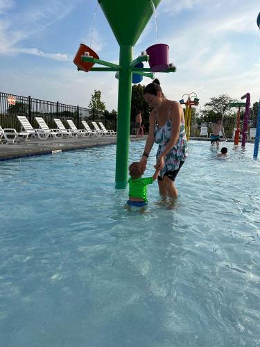 20220626 7678-splash-pad-Indian-Lakes-IN