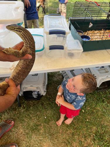 20220702 7905-Petting-Zoo-Metamora-VFD-Firemens-Festival-IN