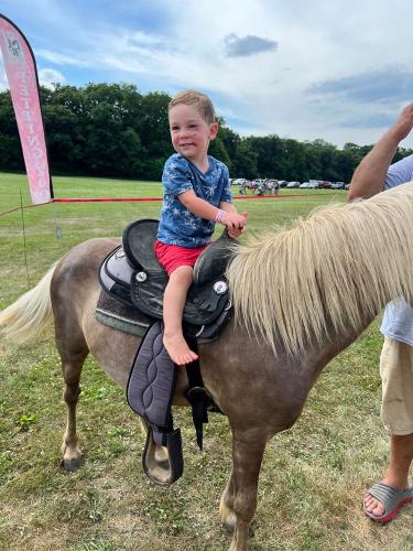 20220702 7915-Pony-ride-Metamora-VFD-Firemens-Festival-IN