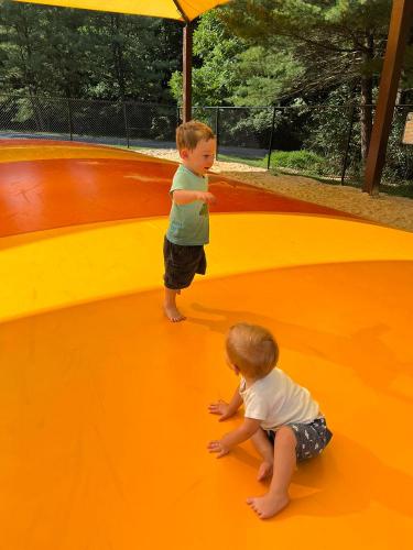20220719-01-jumping-pillow-Little-Bennett-Clarksburg-MD