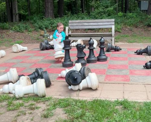 20220727-06-giant-chess-DC-Capitol-KOA-MD