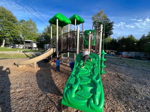 20220906 02 playground-patten-pond-ME