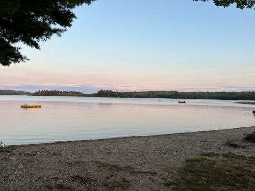 20220914-02-beach-patten-pond-ME