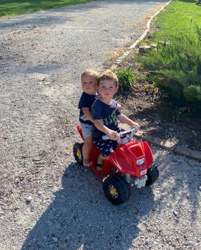 3148-driving-Blue-Springs-MO
