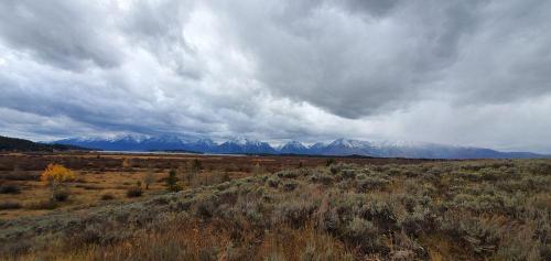 Tetons-in-the-Clouds-2Grand-Teton-NP