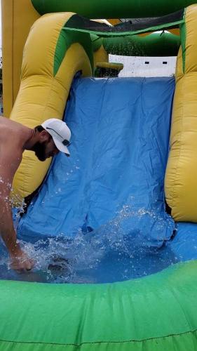 Waterslide-bouncy-house-2-Tucson-KOA