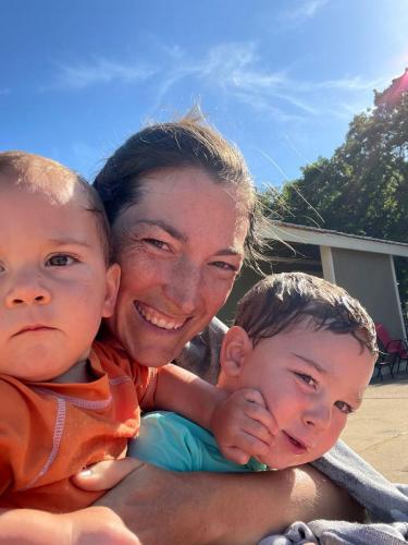 gesen-and-boys-at-pool-lake-tawakoni